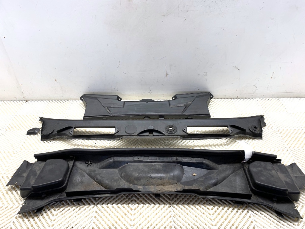 [STARK-866535] Subchasis BMW 1 (E87) 116i 2004-2011