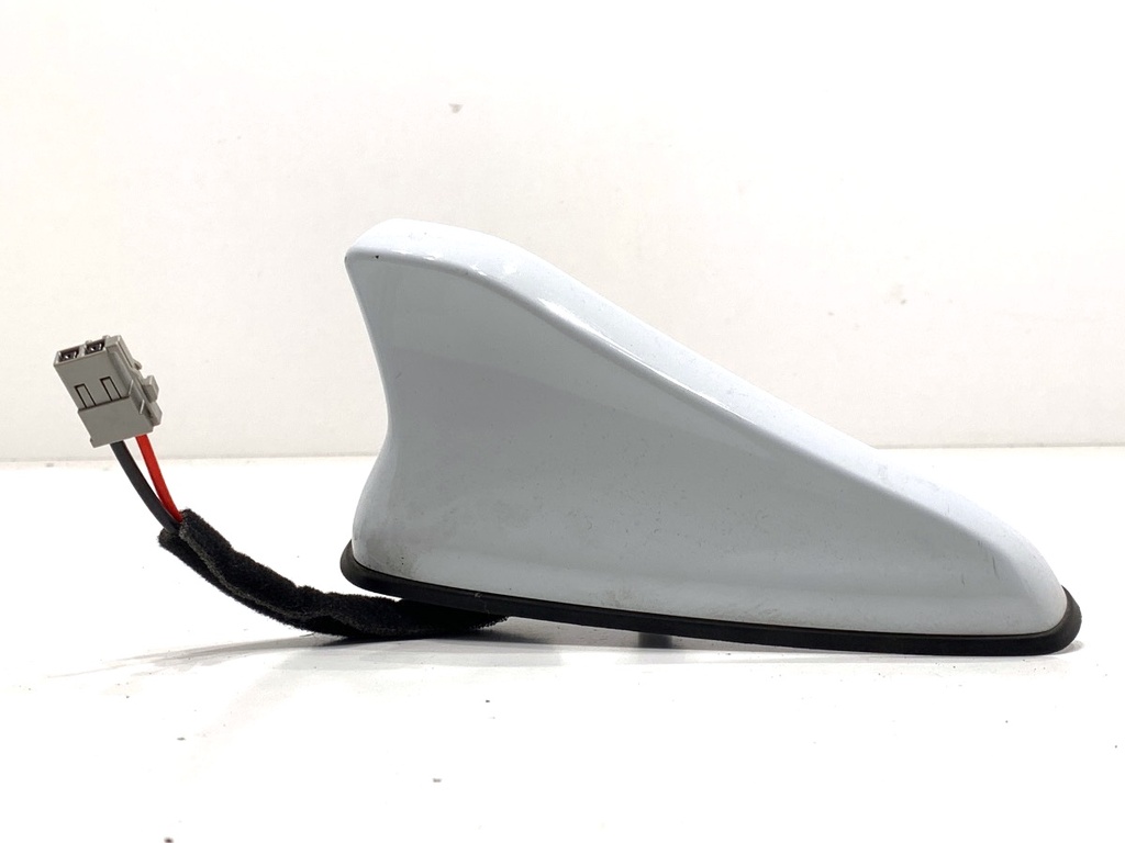 [STARK-877497] Antena KIA CEED (CD) 2018-2022