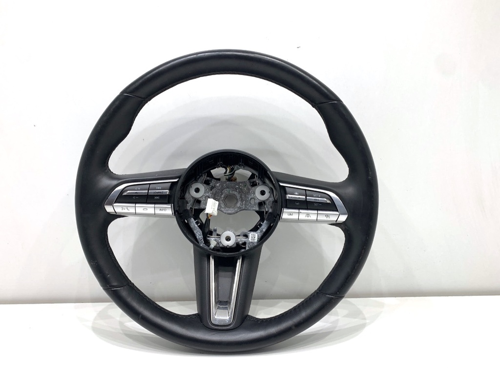 [STARK-892820] Volante MAZDA 3 liftback (BP) 2018-2022
