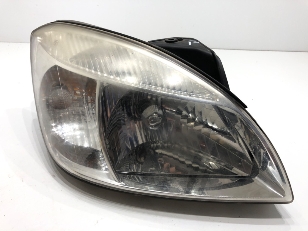 [STARK-901878] Faros delanteros KIA RIO II (JB) 2005-2011 Lado derecho