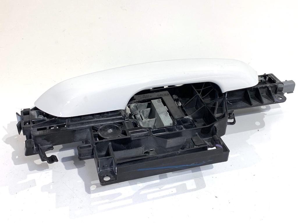 [STARK-920137] Manilla exterior de puerta derecha delantera Jeep Grand Cherokee L V (WL) 2021-2022