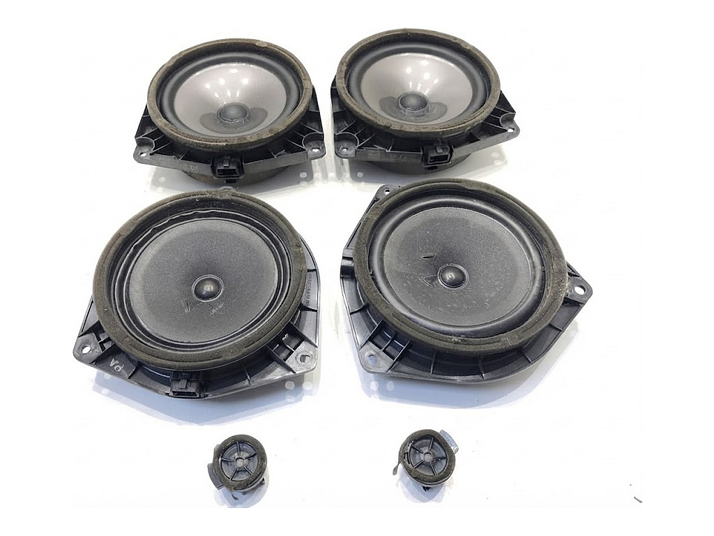 [STARK-920365] Juego de altavoces LEXUS NX (_Z1_) 2014 - 2022