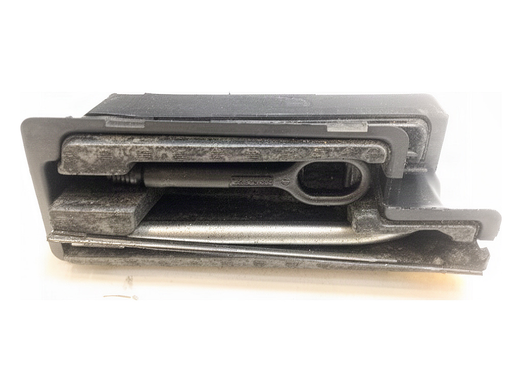 [STARK-930132] Kit de herramientas para AUDI Q5 (FYB, FYG) 2016-2022