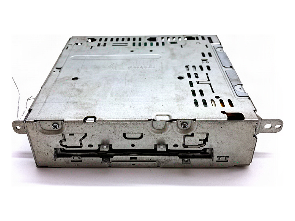 [STARK-932910] Radio para Volvo XC90 I (275) 2002-2015