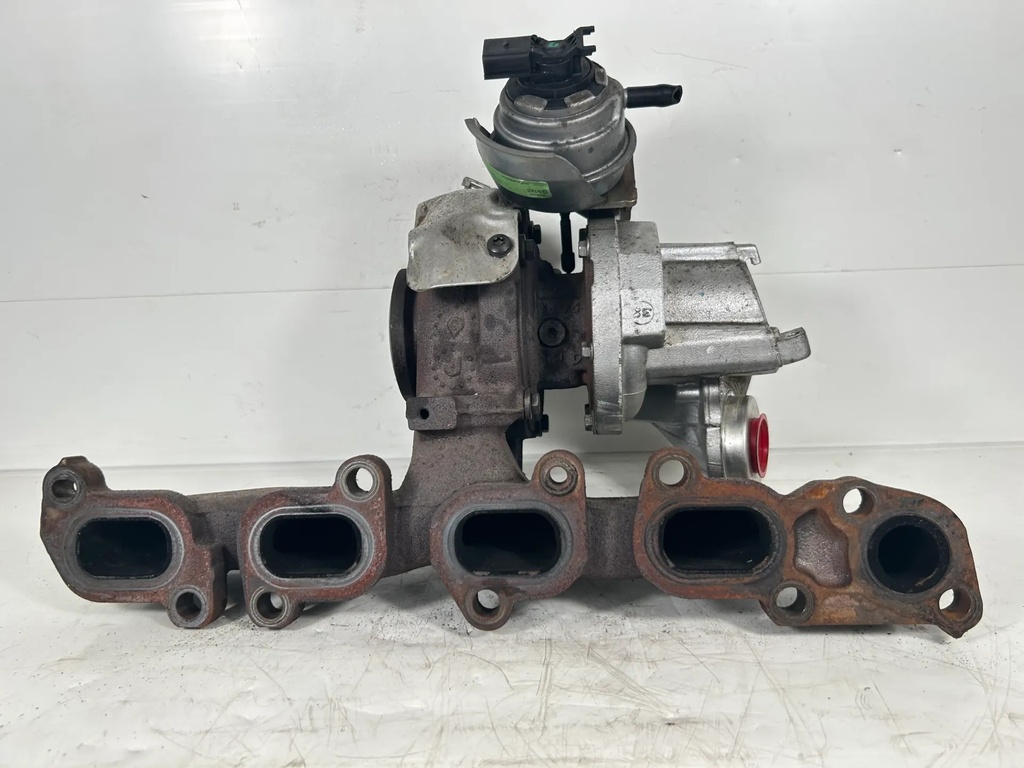 [1000831] Turbo Seat Leon 1.6 TDi CLH CLHA 04L253016H