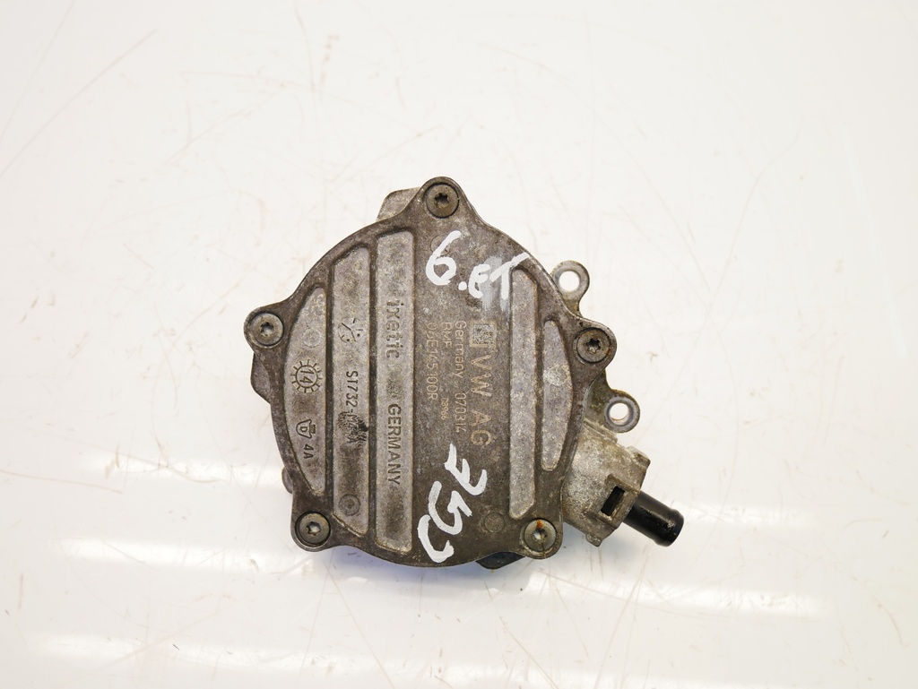 [MTD-397642] Bomba de vacío Porsche VW 3.0 S E-Hybrid CGE MCG.EA MCGEA 06E145100R