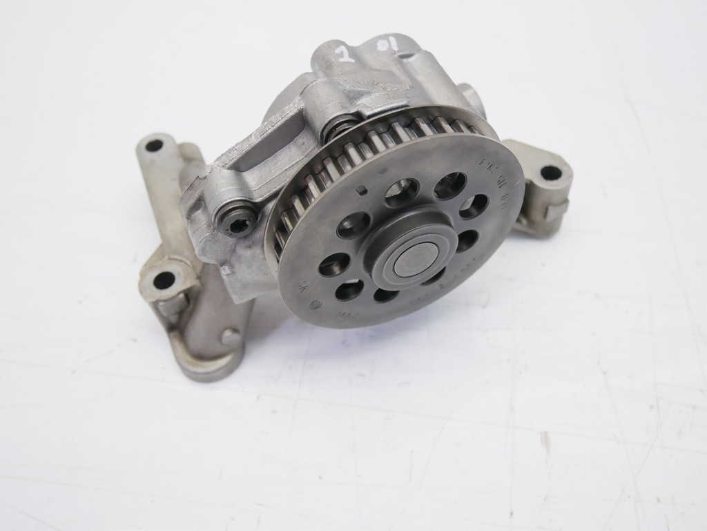 [MTD-426669] Bomba de aceite Skoda Octavia 1.6 TDI (CAYC, CAY) 03L115105B