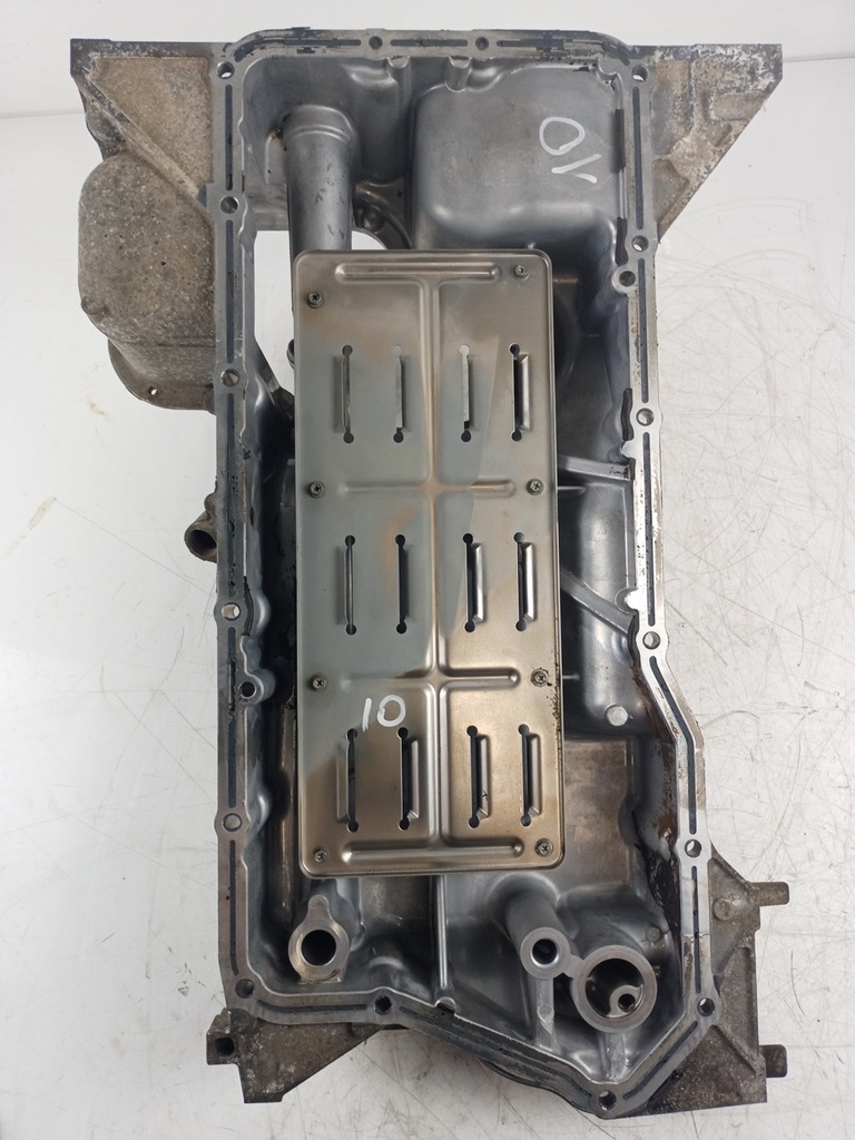 [MTD-433560] Parte superior del cárter de aceite Nissan Titan 5.6 V8 VK56DE VK56