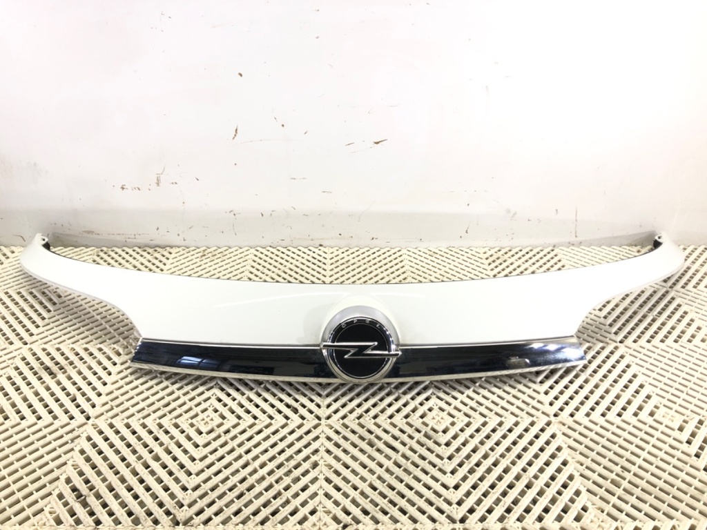 [STARK-667181] Revestimiento de portón trasero OPEL Insignia A Sports Tourer (G09) 2008-2017