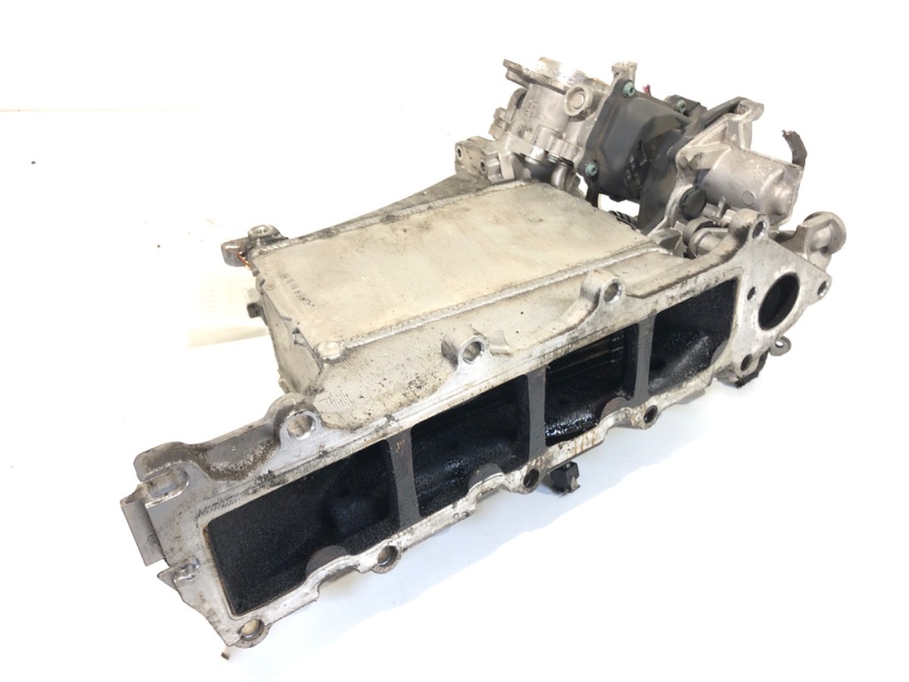 [STARK-689945] Intercooler para Skoda Octavia III (5E3, NL3, NR3) 2012-2022 1.6 TDI 66 kW [90 KM]