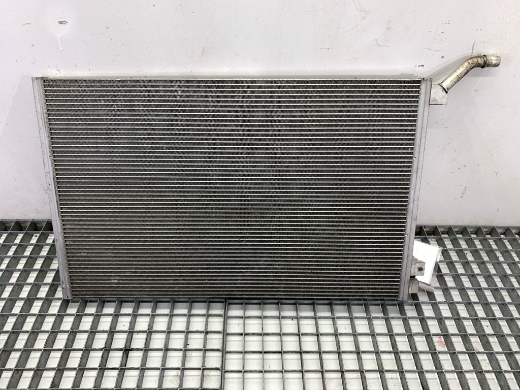 [STARK-850250] Radiador de agua JAGUAR F-PACE (X761) 2.0 TD4 120 kW 2017-2022