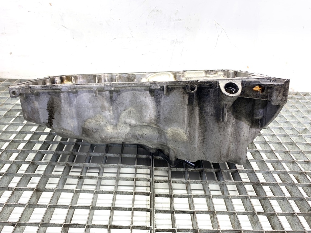 [STARK-880352] Cárter de aceite BMW 3 Gran Turismo (F34) 320d 2015-2022