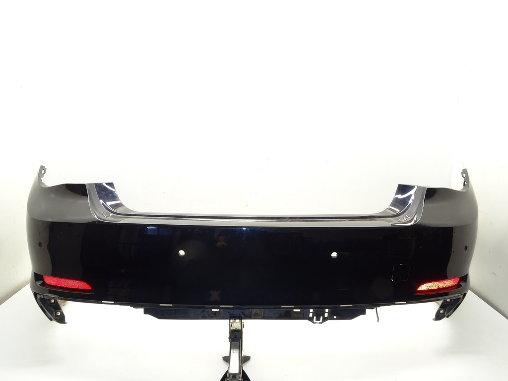 [STARK-405002] Parachoques trasero BMW Serie 7 (F01, F02, F03, F04) 2008-2015
