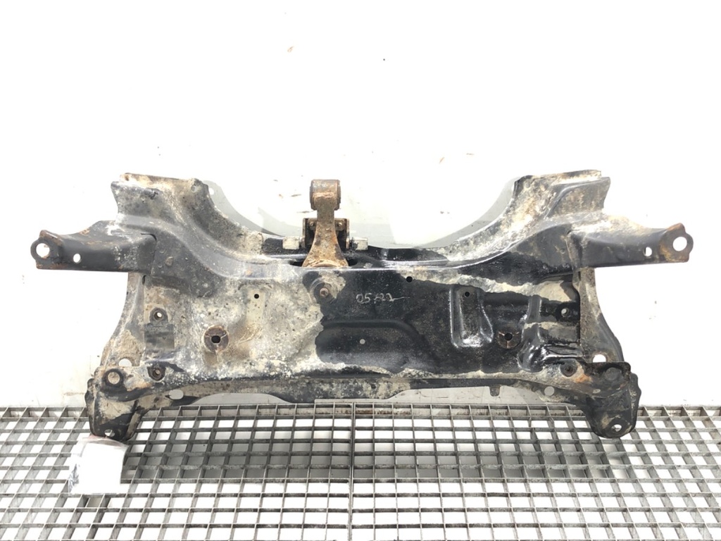 [STARK-552329] Barra soporte motor TOYOTA YARIS (_P9_) 1.4 D-4D 90 CV 2005-2012