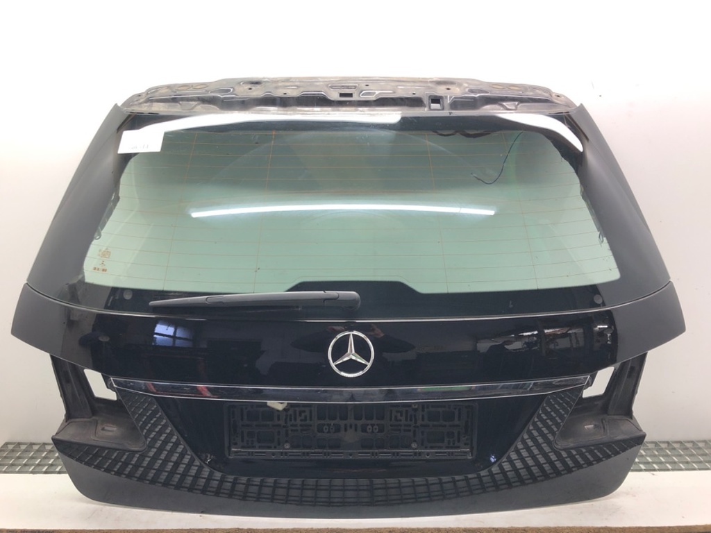[STARK-572708] Portón trasero Mercedes-Benz Clase E (W212) 2009-2016
