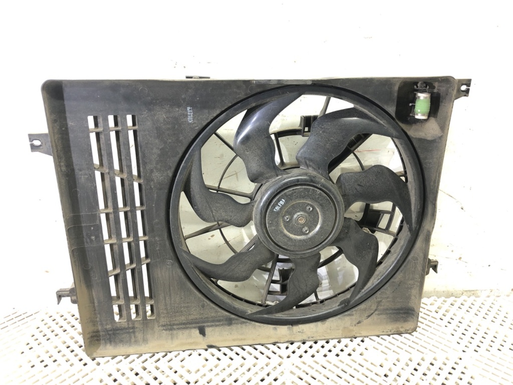 [STARK-722053] Ventilador del radiador KIA Sportage III (SL) 2009-2022 1.6 GDI