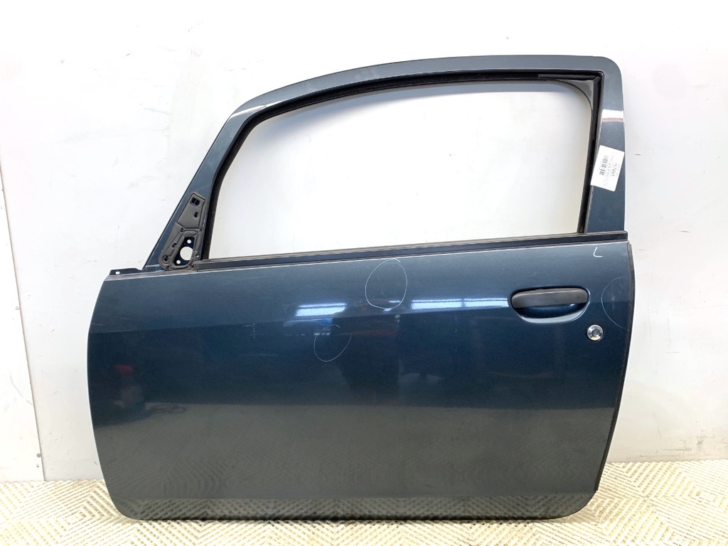 [STARK-757895] Puerta delantera izquierda MITSUBISHI COLT VI (Z3_A, Z2_A) 2002-2012