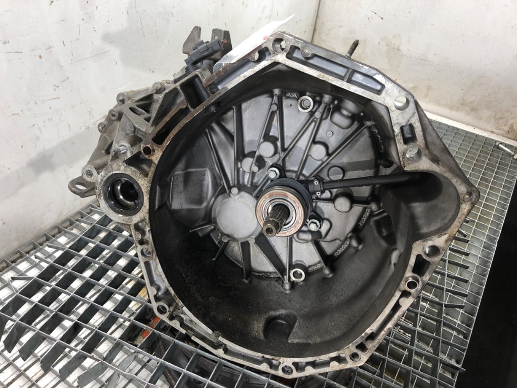 [STARK-765610] Caja de cambios Nissan Qashqai / Qashqai +2 I (J10, NJ10, JJ10E) 1.5 dCi 2006-2014
