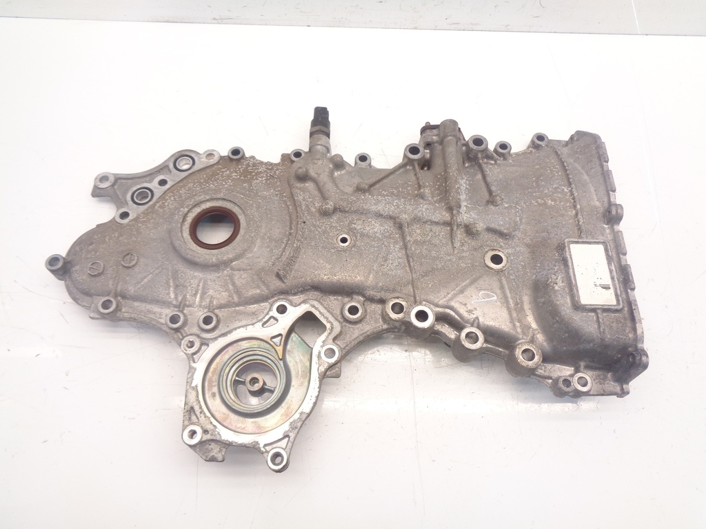 [MTD-378468] Tapa de distribución delantera para Toyota Auris E18 1.8 Hybrid 2ZR-FXE