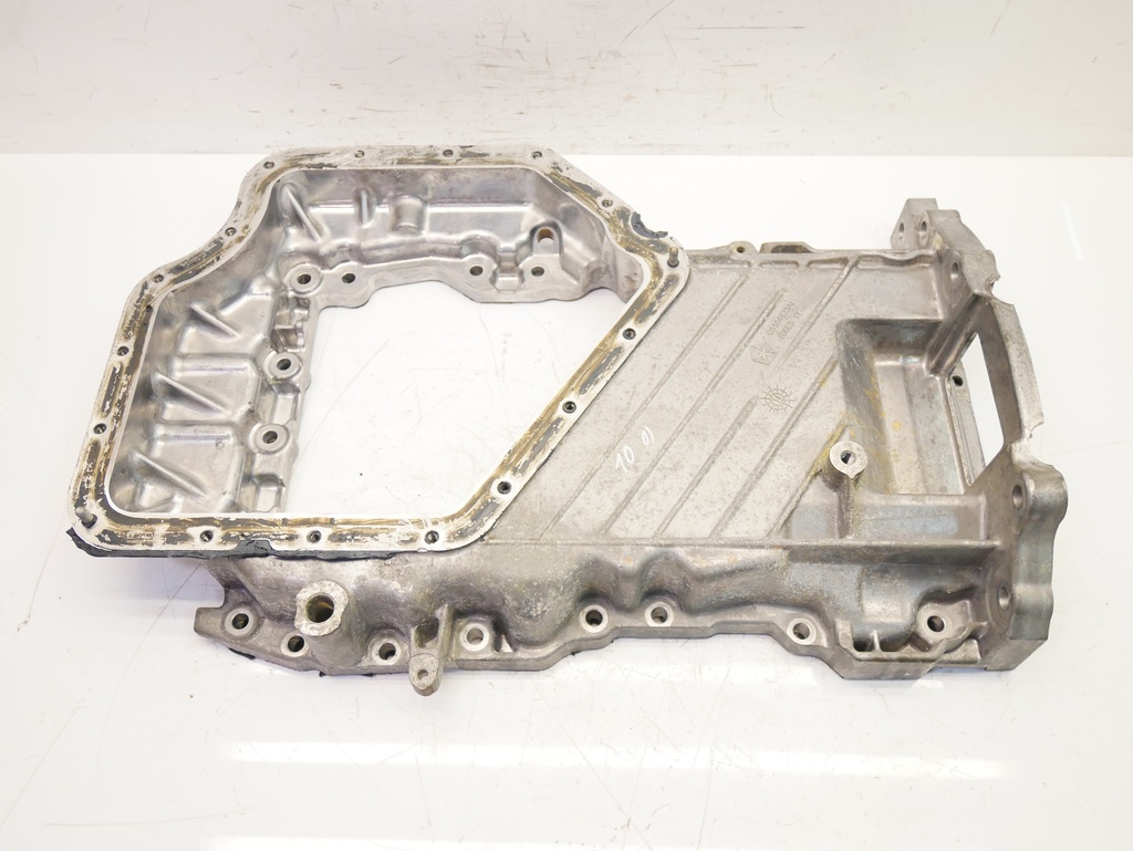[MTD-397776] Cárter de aceite superior para Dodge Chrysler 3.6 gasolina ERB 05184423AI