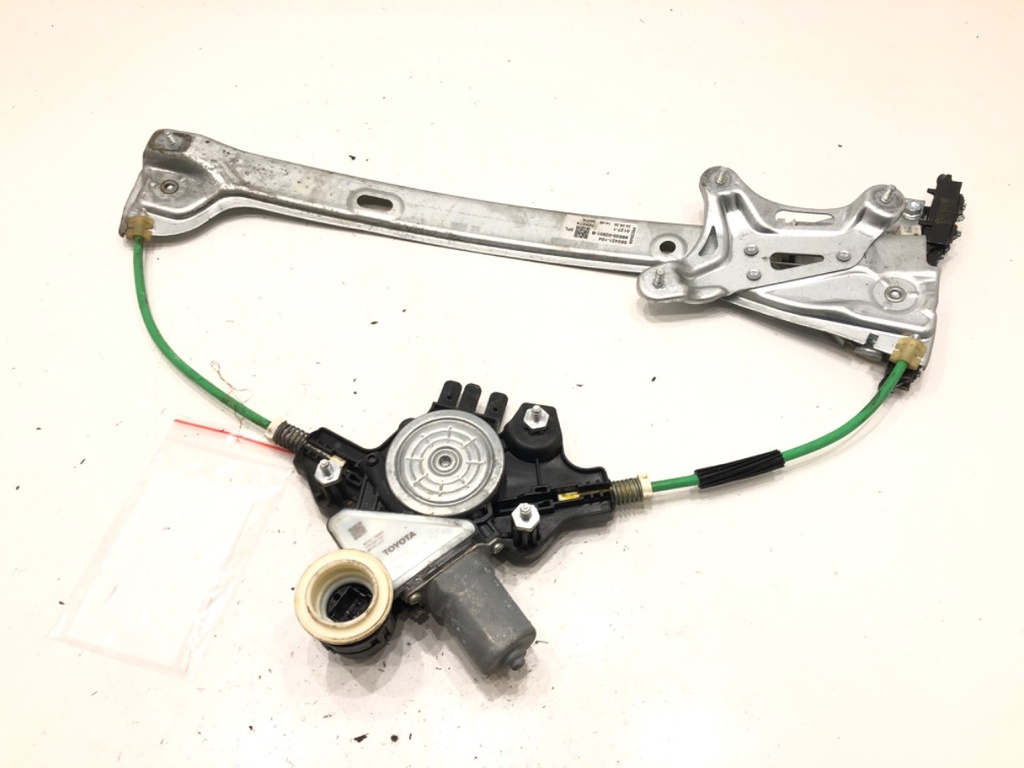[STARK-626702] Elevalunas delantero izquierdo Toyota Corolla sedán (_E21_) 2019-2022