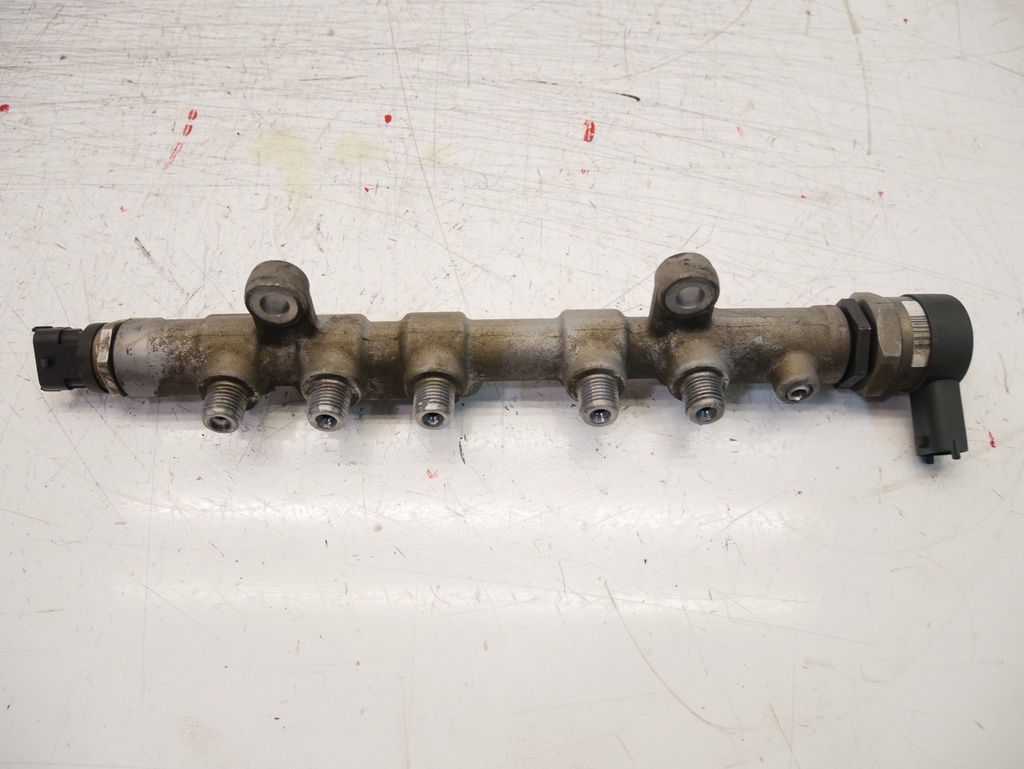 [MTD-439788] Tubo de riel Land Rover Discovery L550 2.0 D 204DTD AJ20D4