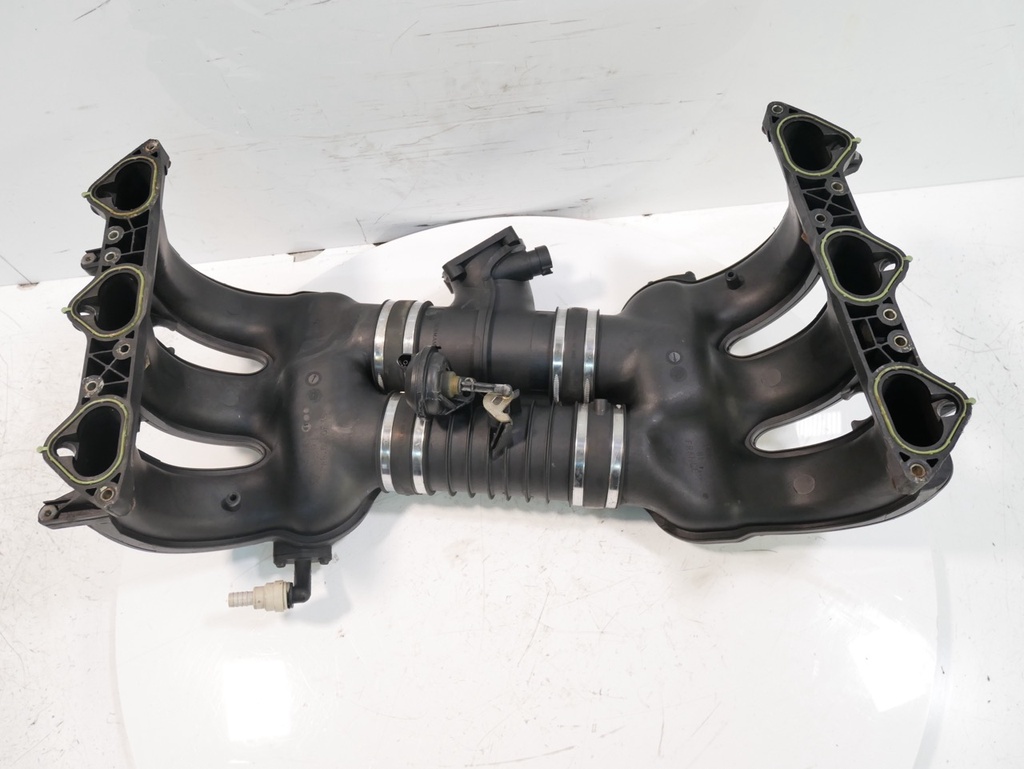 [MTD-448764] Colector de admisión Porsche Boxster 986 2.7 gasolina M96.23