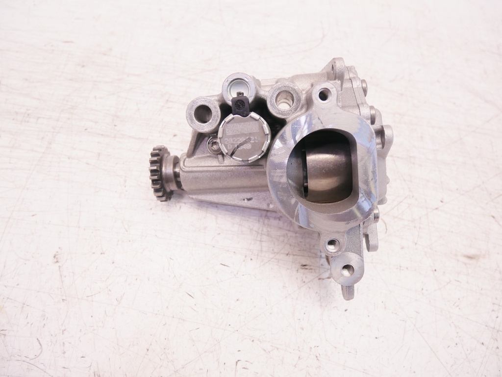 [MTD-449940] Bomba de aceite Dacia Sandero Duster 1.0 TCE H4D470 150100347R