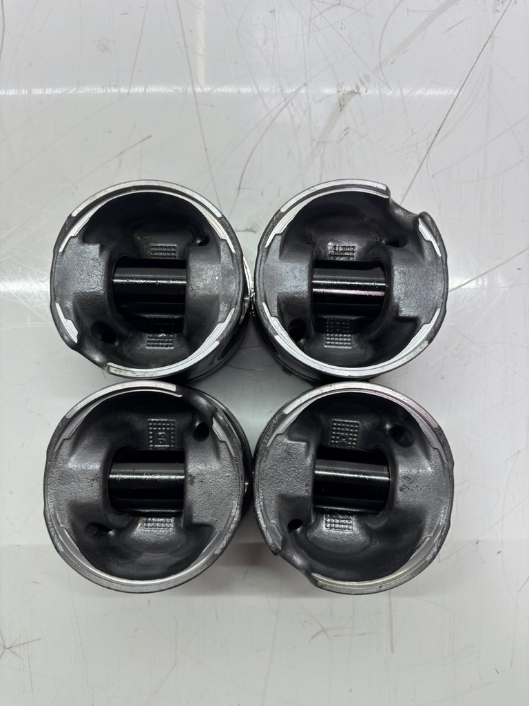 [MTD-455986] 4x Pistones Para Audi Seat A4 B8 A5 A6 C6 Exeo 2.0 TDI CAHA CAH 03L107065G