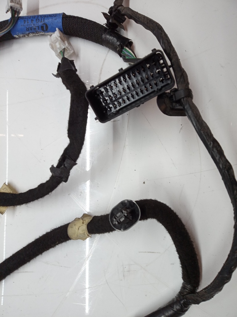 [MTD-501153] Mazo de cables delantero izquierdo Opel Vivaro 1.6 Biturbo 125CV R9M452 241259699R