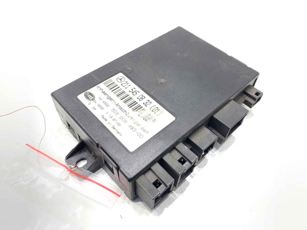 [STARK-890493] Módulo de enganche Mercedes-Benz Clase E T-Model (S211) 2003-2009