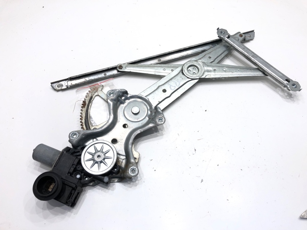 [STARK-891485] Elevalunas delantero derecho para TOYOTA CAMRY 2.5 Hybrid 131 kW 2017-2022