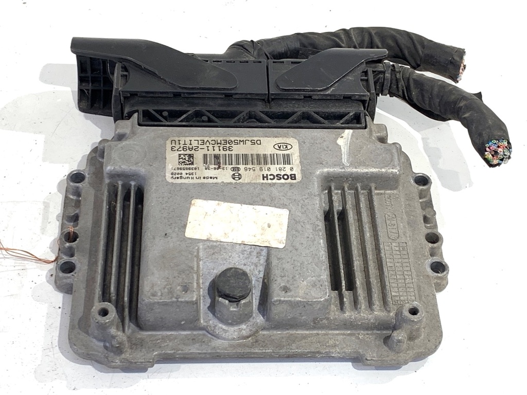 [STARK-912579] Unidad de control del motor KIA CEE'D Sportswagon (JD) 2012-2018 1.6 CRDi 110