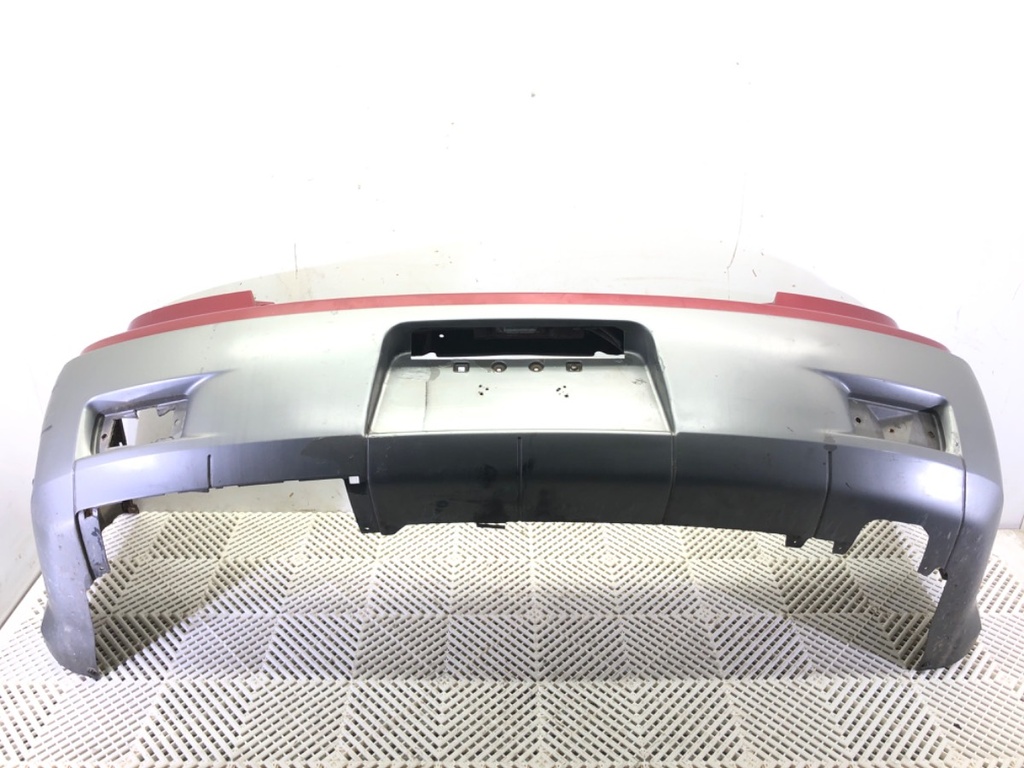 [STARK-653901] Parachoques trasero Mitsubishi Outlander I (CU_W) 2001-2008