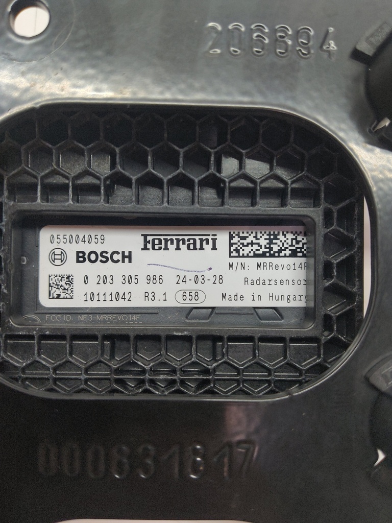 [MTD-507527] Radar de control de crucero Ferrari 296 GTS