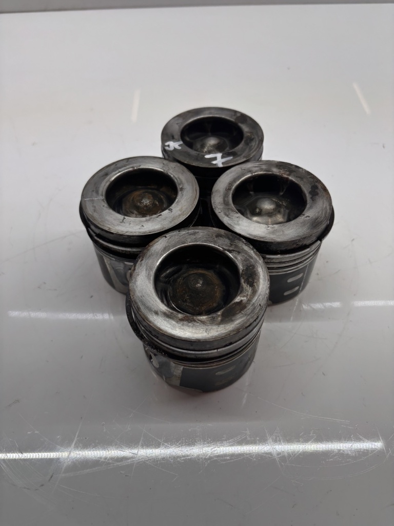 [MTD-439712] 4x pistones Citroen Fiat Peugeot 1.6 HDI 9HM DV6UC 9H07 75L1014 1607373680