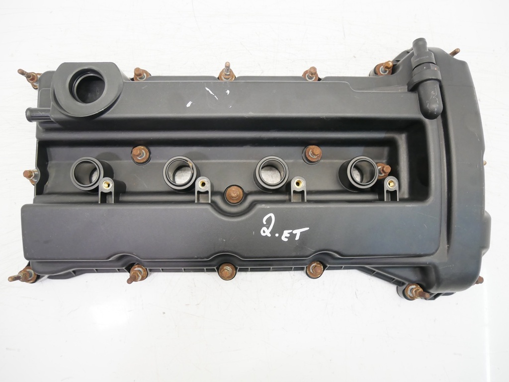 [MTD-435638] Tapa de balancines para Chrysler Sebring/Avenger/Journey 2.4 ED3 04884760AE