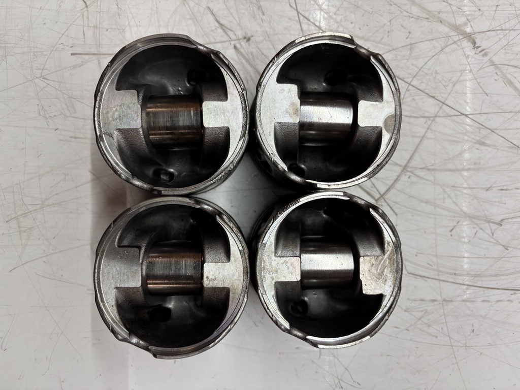 [MTD-458208] 4x Pistones Para Renault Trafic II 2.0 dCi M9R780 M9R 7701477817