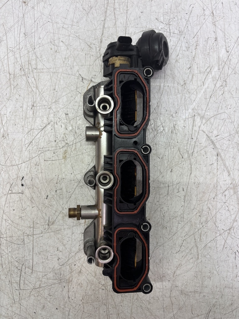 [MTD-478481] Colector de admisión Audi A6 C7 A7 3.0 TFSI quattro CTUA CTU 06E133340E