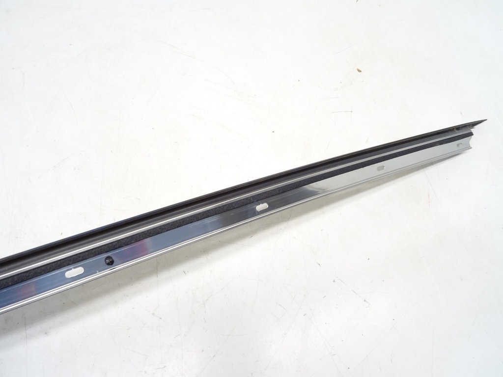 [STARK-419268] Panel de puerta delantero izquierdo LEXUS RC (_C1_) 2014-2022