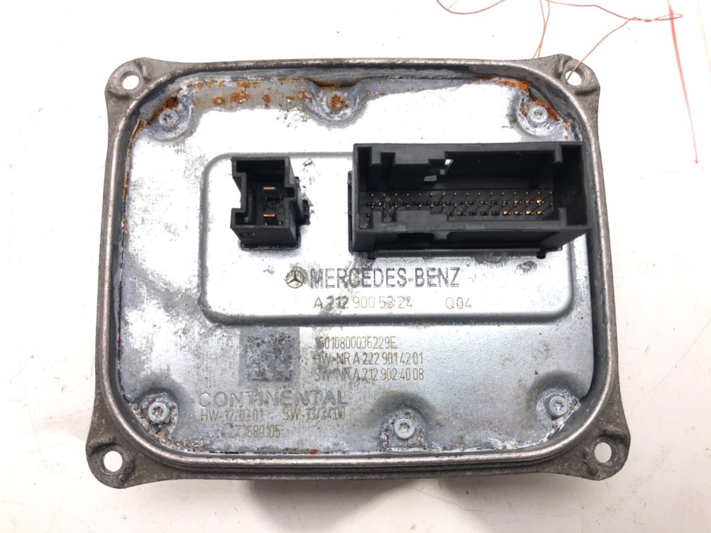 [STARK-572719] Convertidor de xenón Mercedes-Benz Clase E (W212) 2009-2016