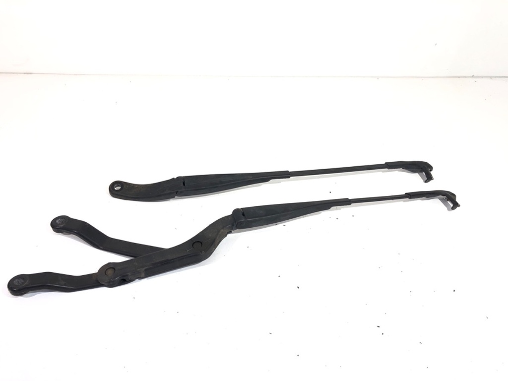 [STARK-751423] Brazo limpiaparabrisas delantero para Mercedes-Benz Clase S (W221) 2005-2013