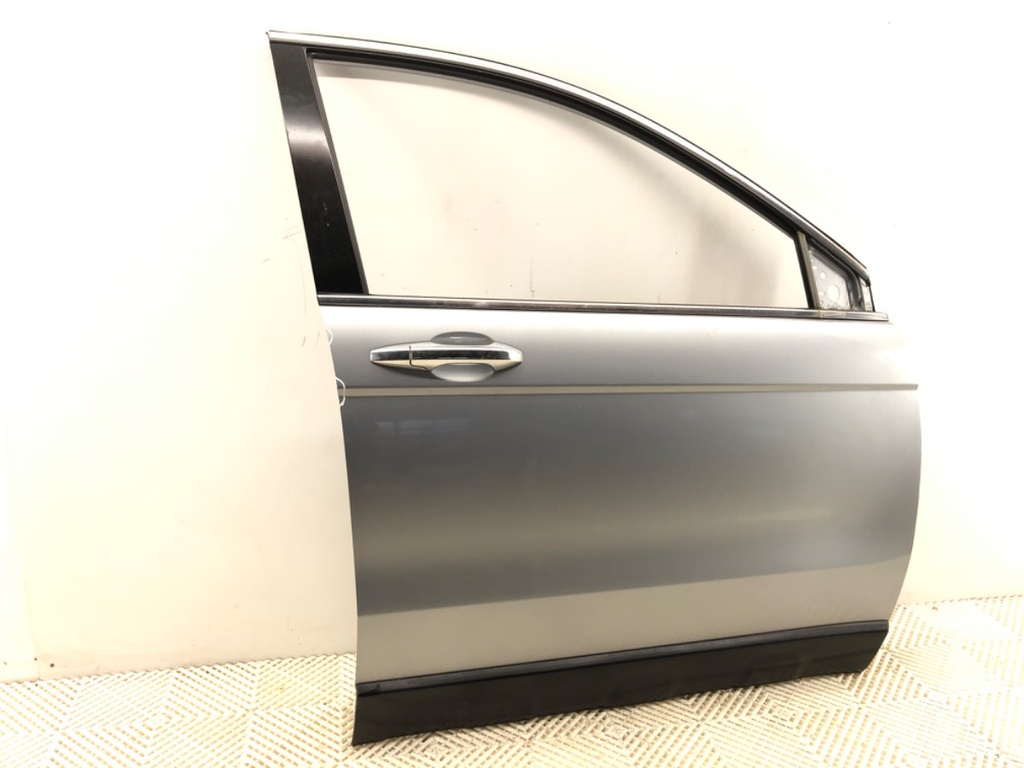 [STARK-795641] Puerta delantera derecha Honda CR-V III (RE_) 2006-2022, 2.2 i-CTDi 4WD (RE6)