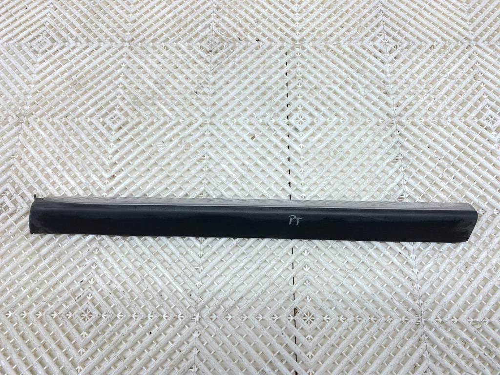 [STARK-815007] Panel de puerta trasera derecha Mazda CX-7 (ER) 2006-2014