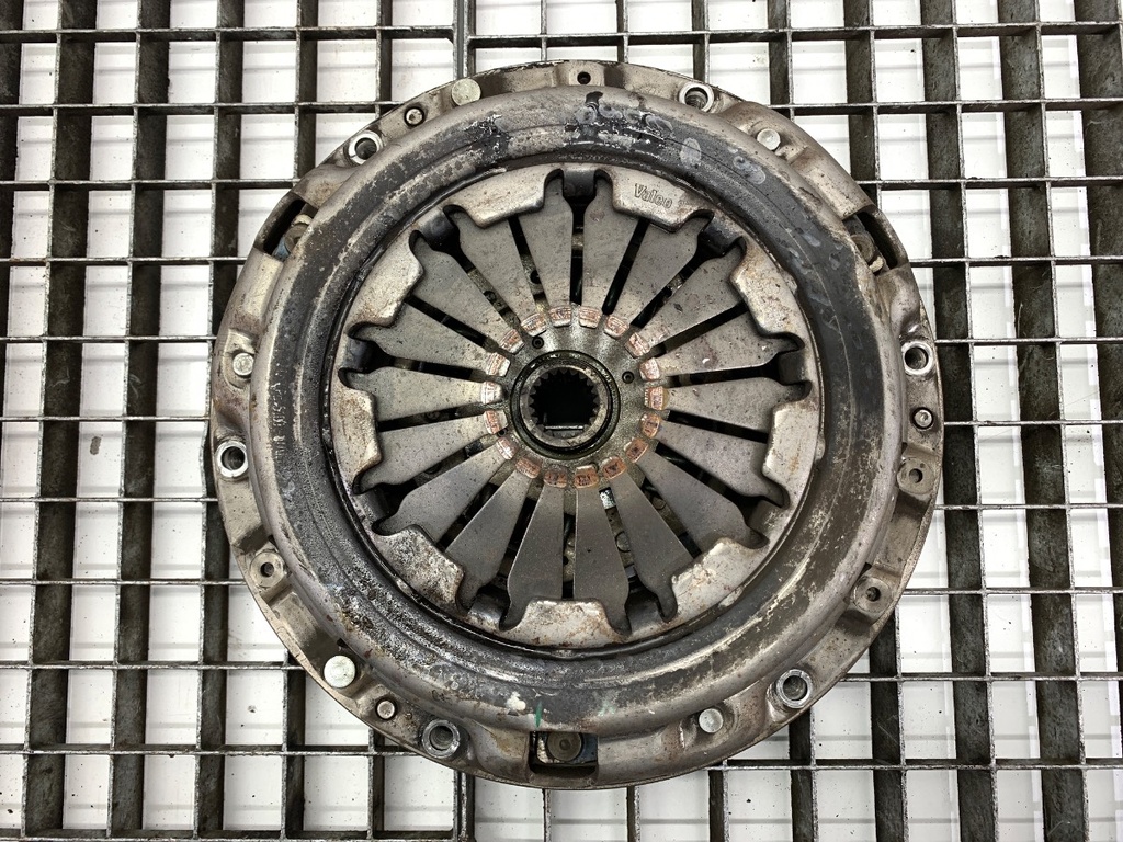[STARK-845146] Embrague Toyota Auris (_E18_) 1.6 (ZRE181_, ZRE185_) 97 kW 2012-2018 3125005140