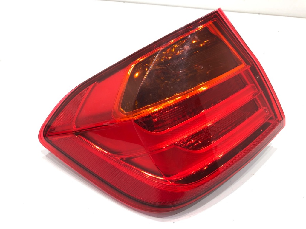 [STARK-913618] Piloto trasero izquierdo BMW Serie 3 (F30, F80) 2011-2018