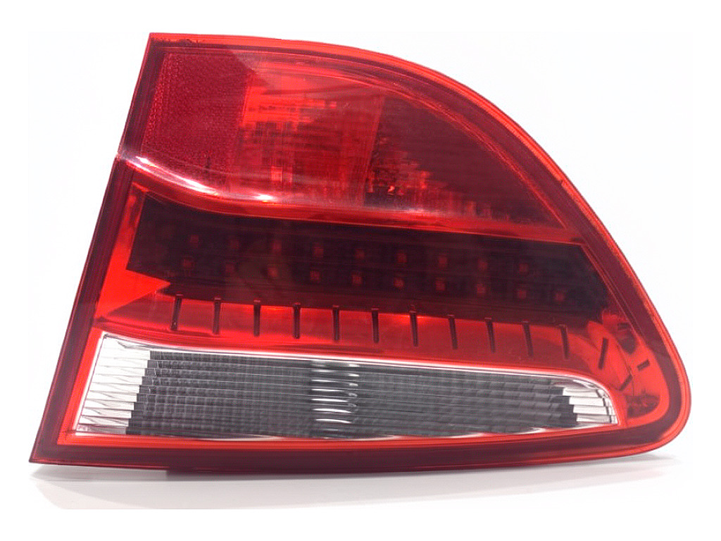 [STARK-922665] Piloto trasero derecho SEAT EXEO ST (3R5) 2.0 TFSI 2009-2013