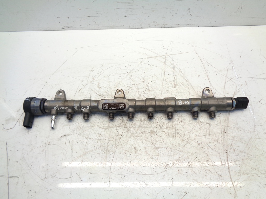 [MTD-385263] Rail de inyección BMW Serie 5 G30 G31 F90 530d 530 xDrive 3.0 Diesel B57D30A 8571569