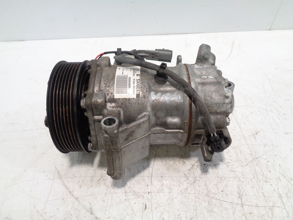 [MTD-404268] Compresor de aire acondicionado Nissan Juke F16 1.0 DIG-T HR10DDT HRA0 926002888R