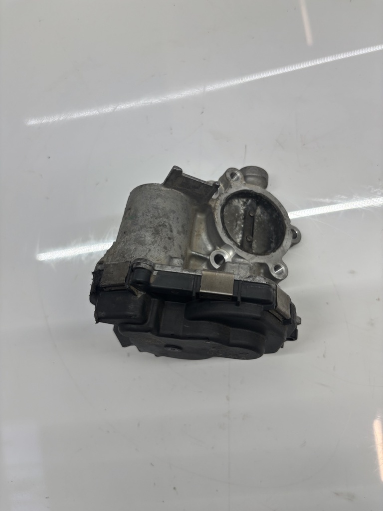 [MTD-439571] Válvula EGR con mariposa de admisión VW Caddy Tiguan Touran 2.0 TDI DTRC DTR 05L131051C